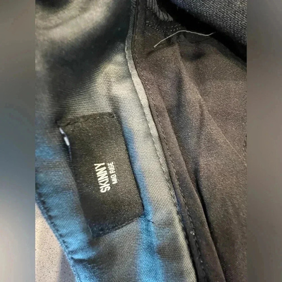 Express Black Skinny Pants Like New - Picture 7 of 10